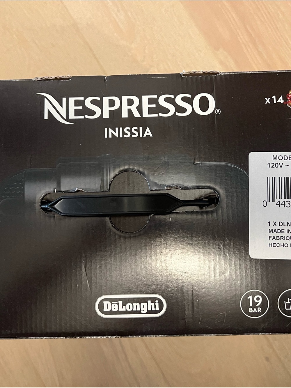 Nespresso Inissia Coffee Machine - Picture 2 of 5